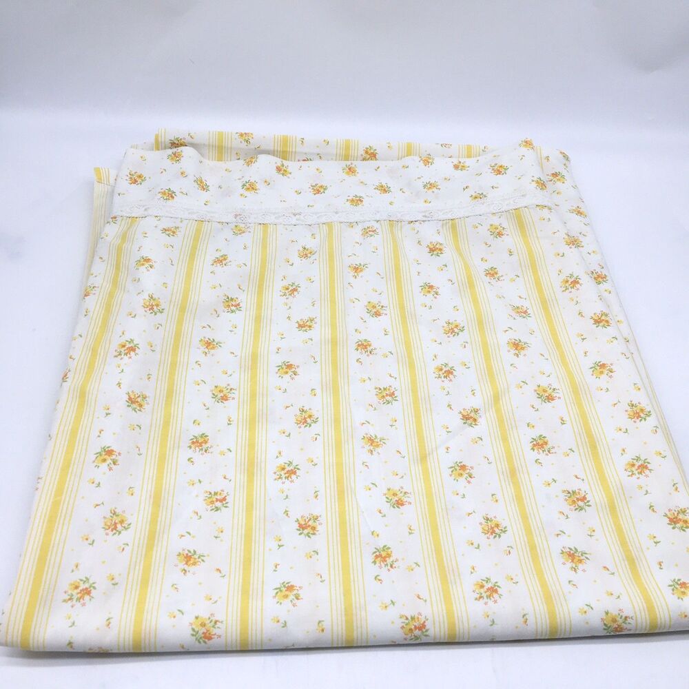 Springmaid Double Flat Sheet Floral Yellow White Striped Lace MCM Cottage Core